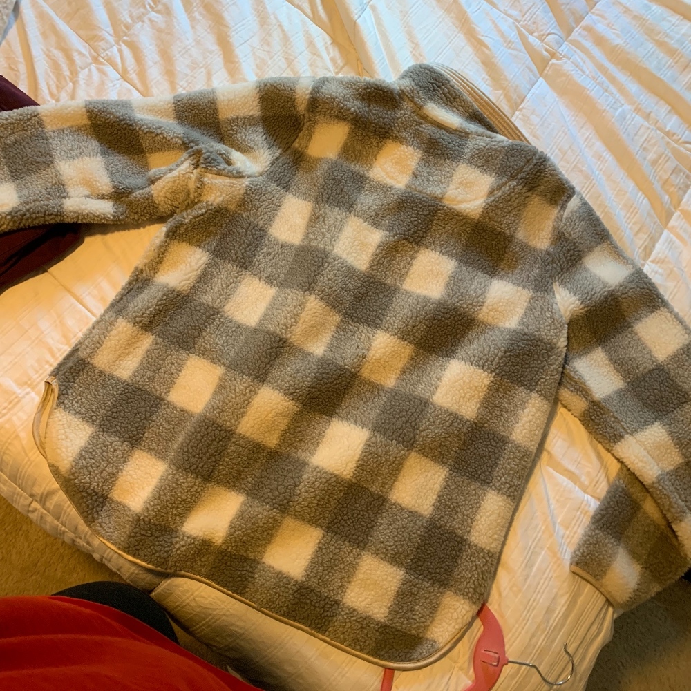 Sweatshirt/Pullover - Picture 2 of 3